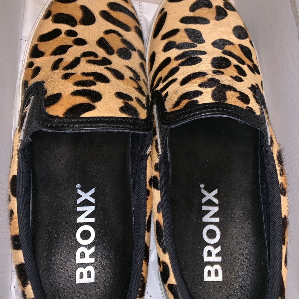 Dutch Bronx Fashion slip on trainers